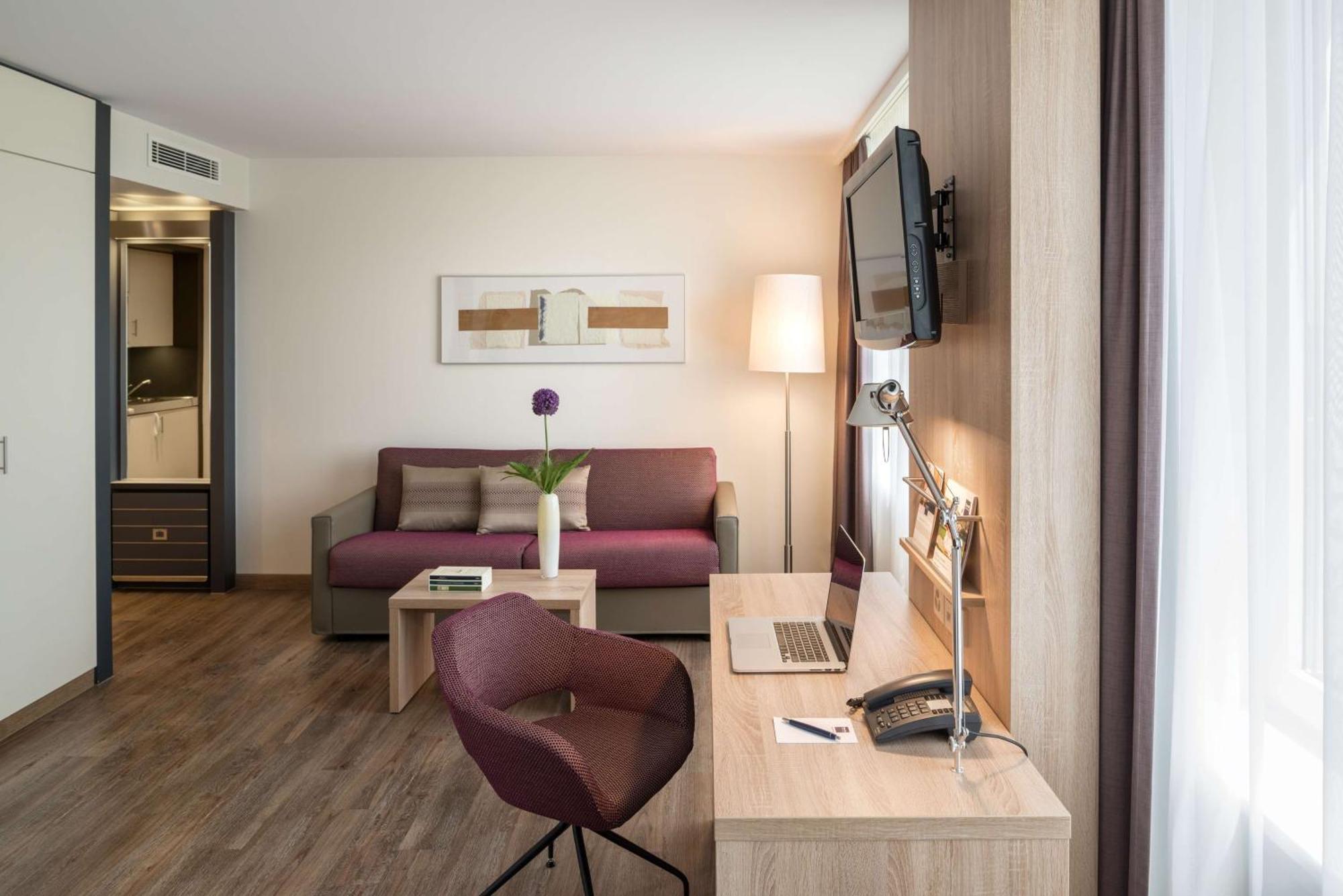 Essential By Dorint Basel City Esterno foto